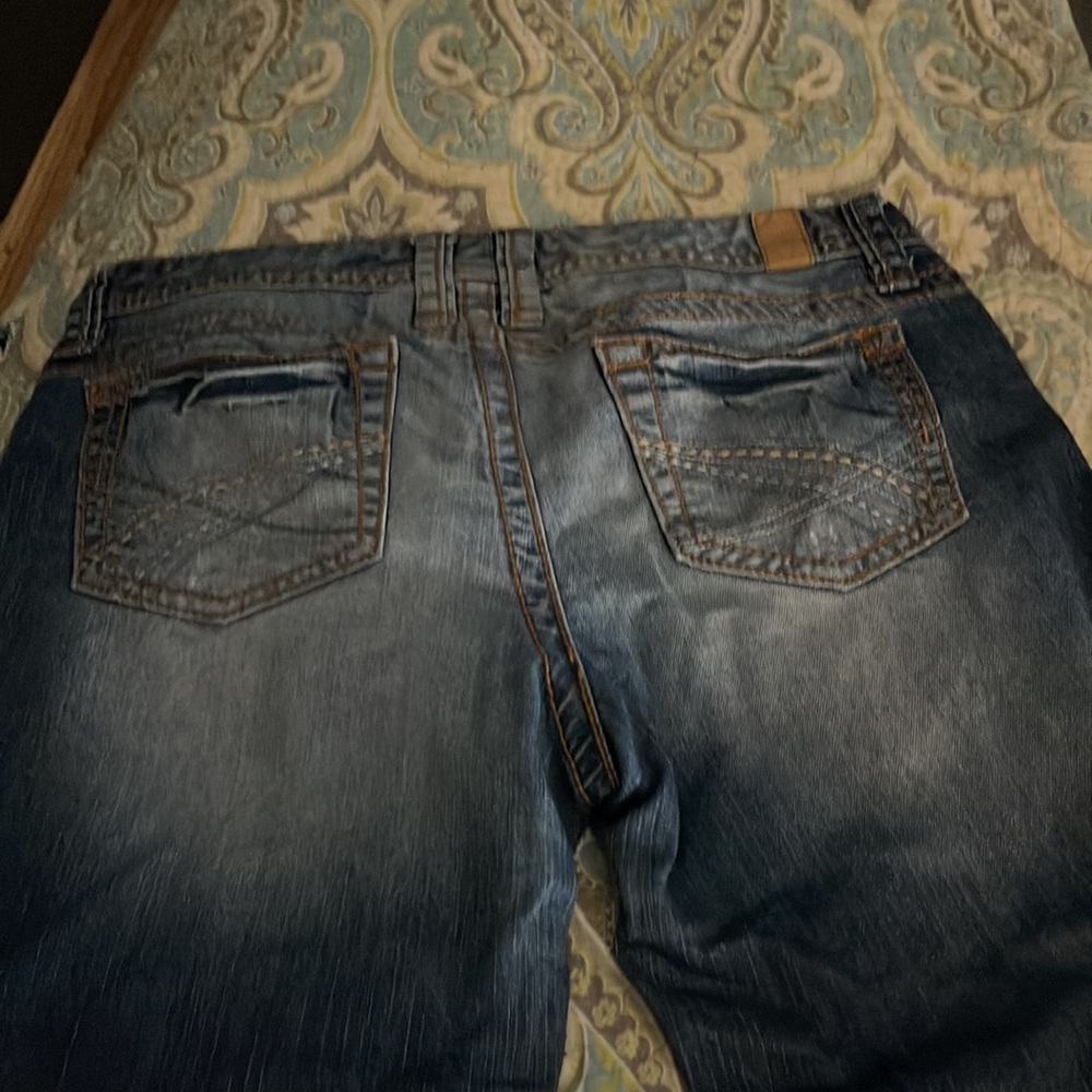 Jean Capris - image 3